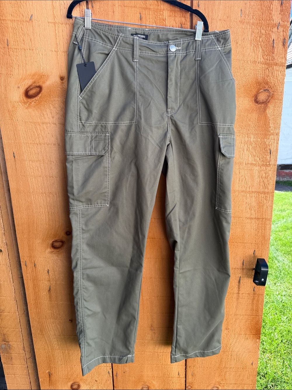 True Religion Men's Cargo Pants in Olive